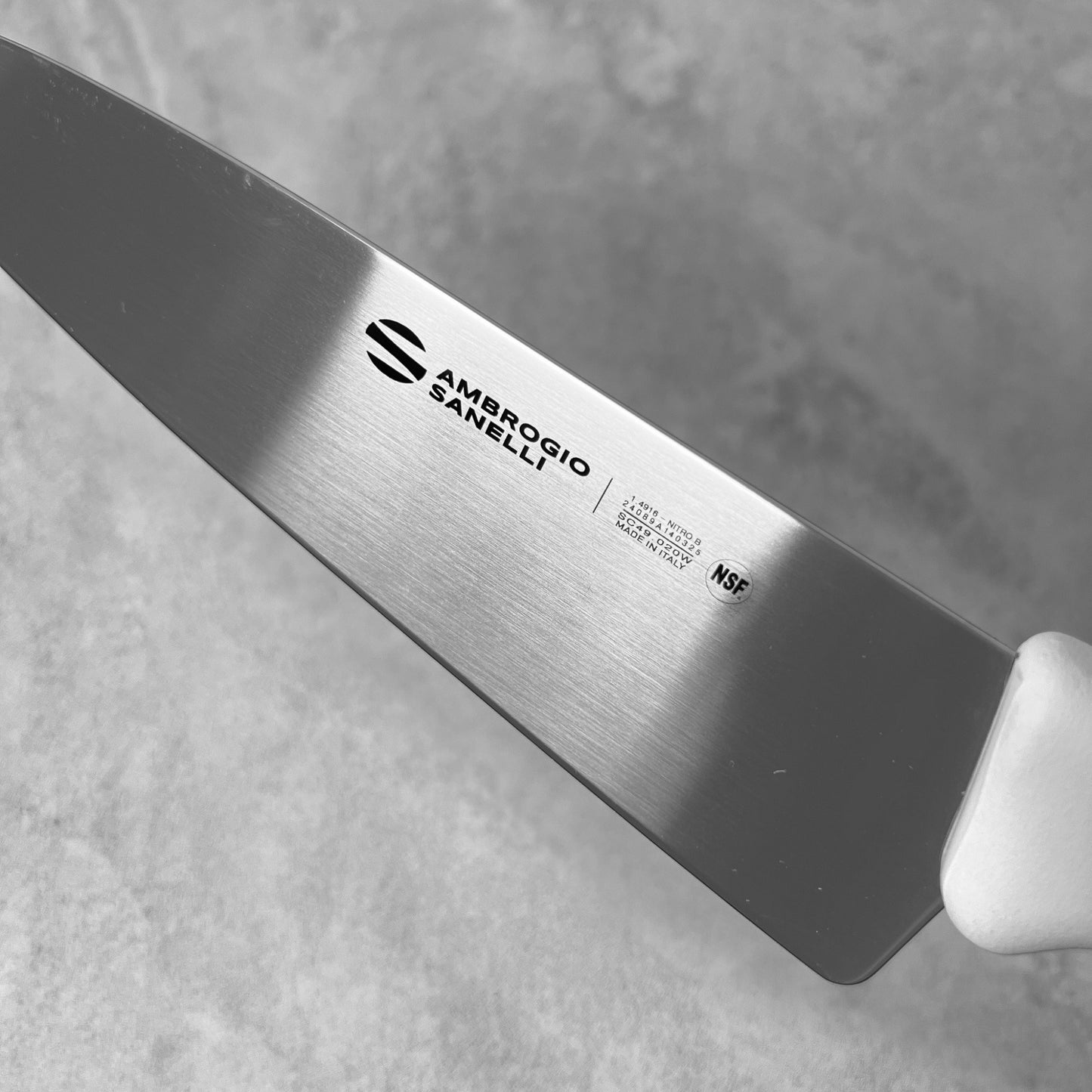Ambrogio Sanelli Supra Nitro-B Chef Knife (White)