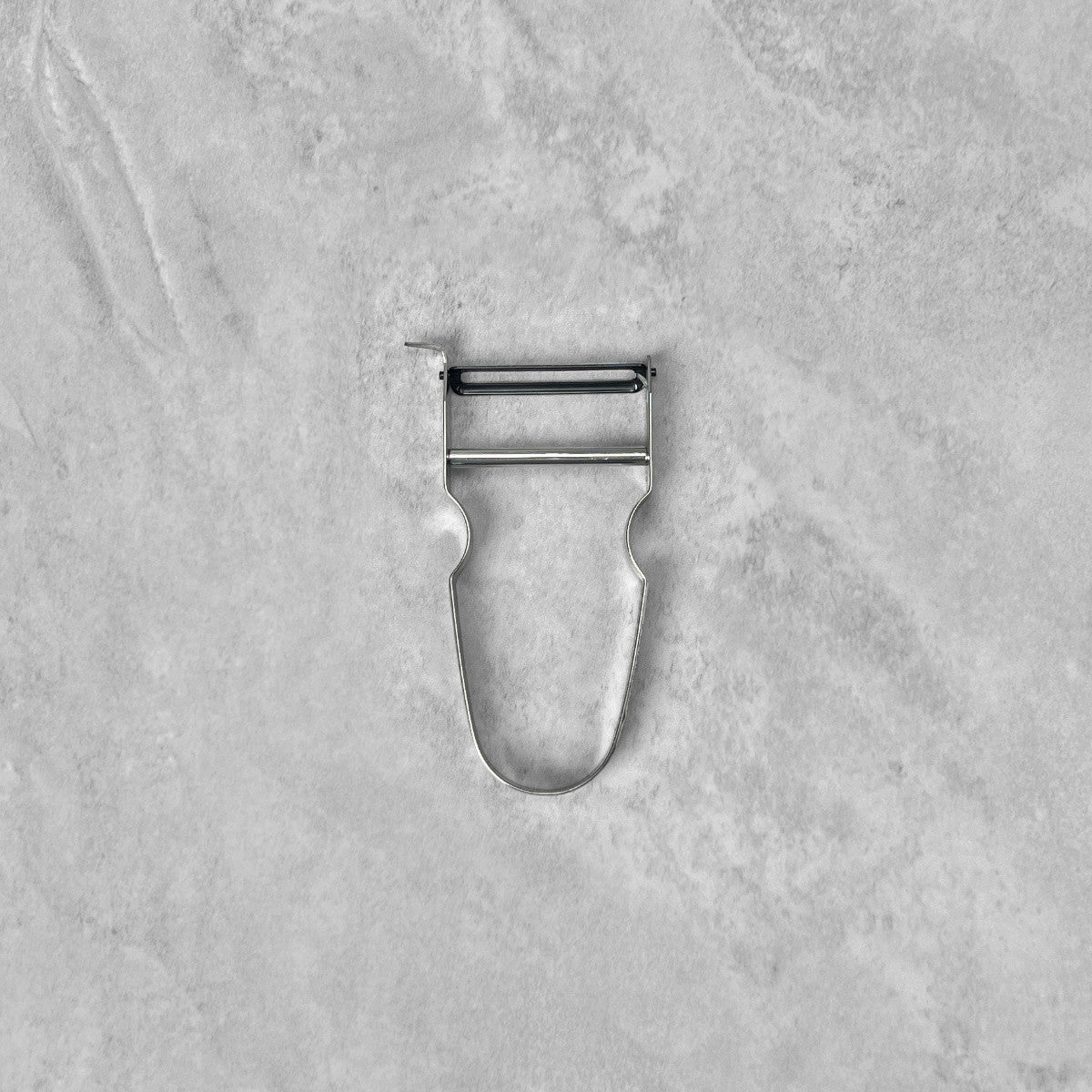 Ambrogio Sanelli Carbon Steel Blade Castor Peeler