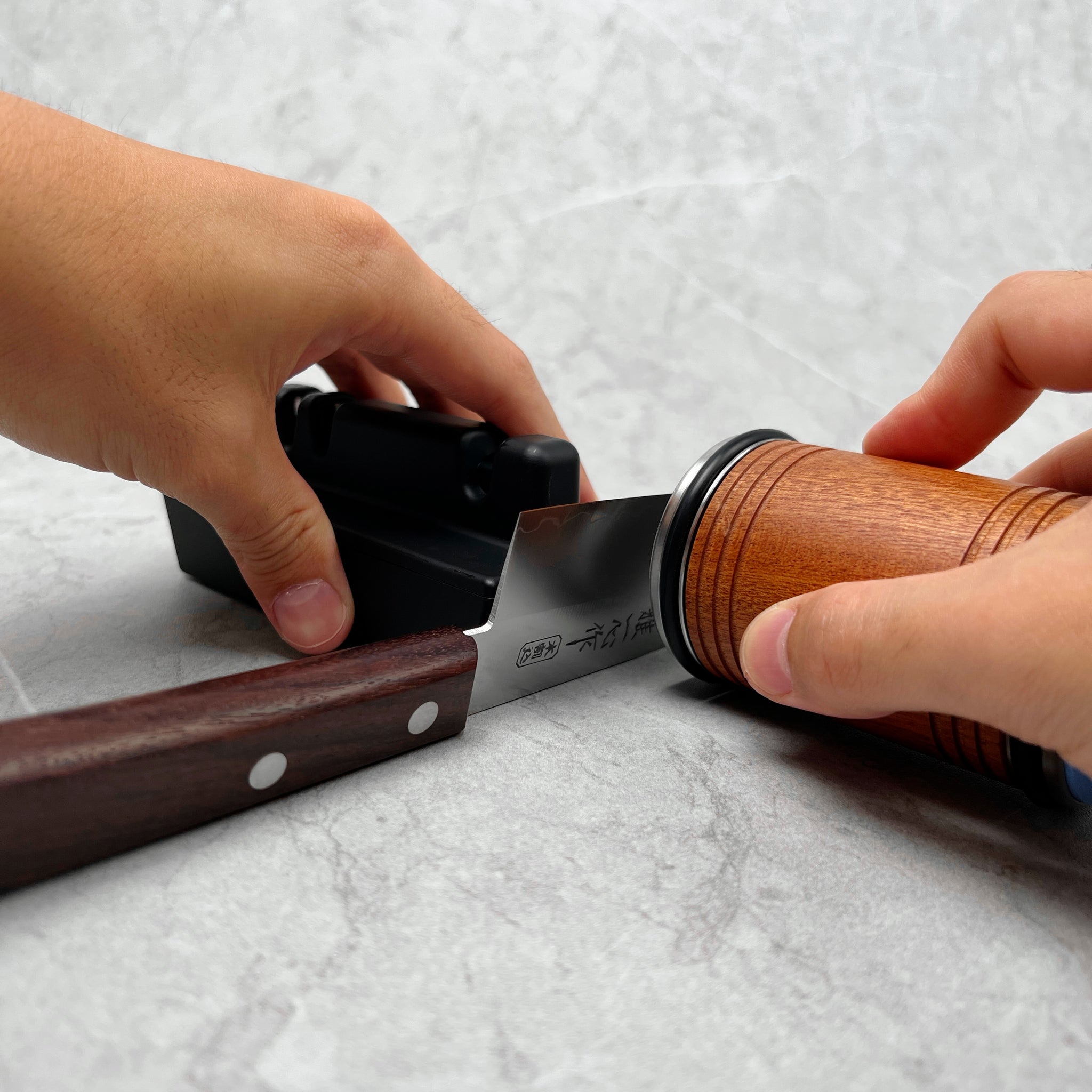 5-in-1 Rolling & Pull-Through Sharpener – Semiblack