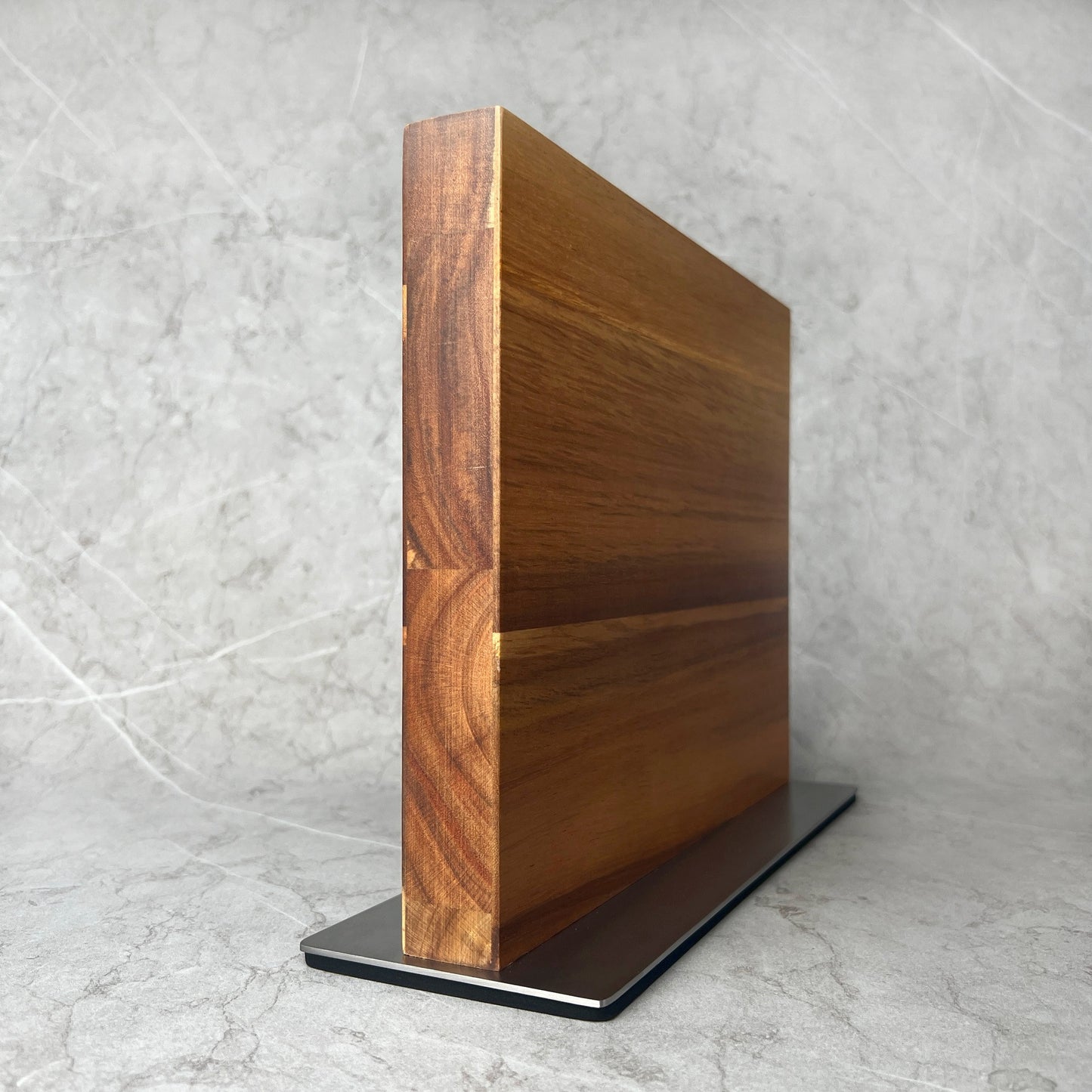 Magnetic Countertop Knife Block