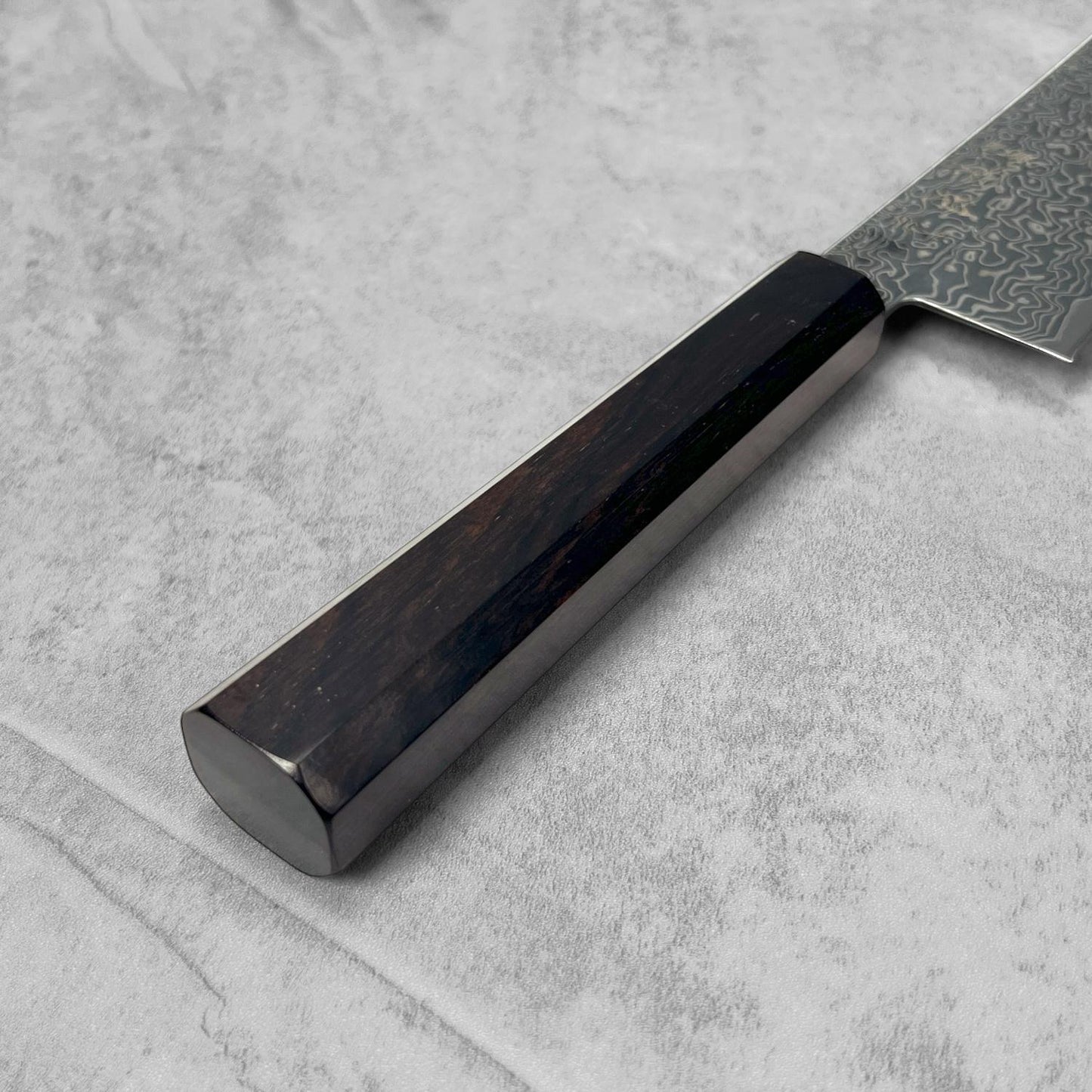 Hatsukokoro Ryuhyo Kurozome SG2 Damascus Gyuto