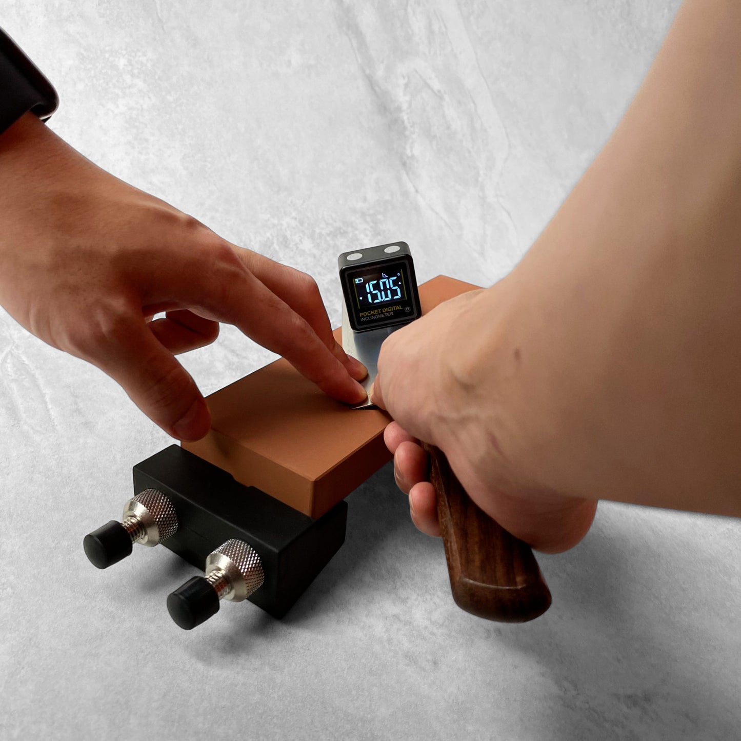 Mini Digital Sharpening Angle Gauge