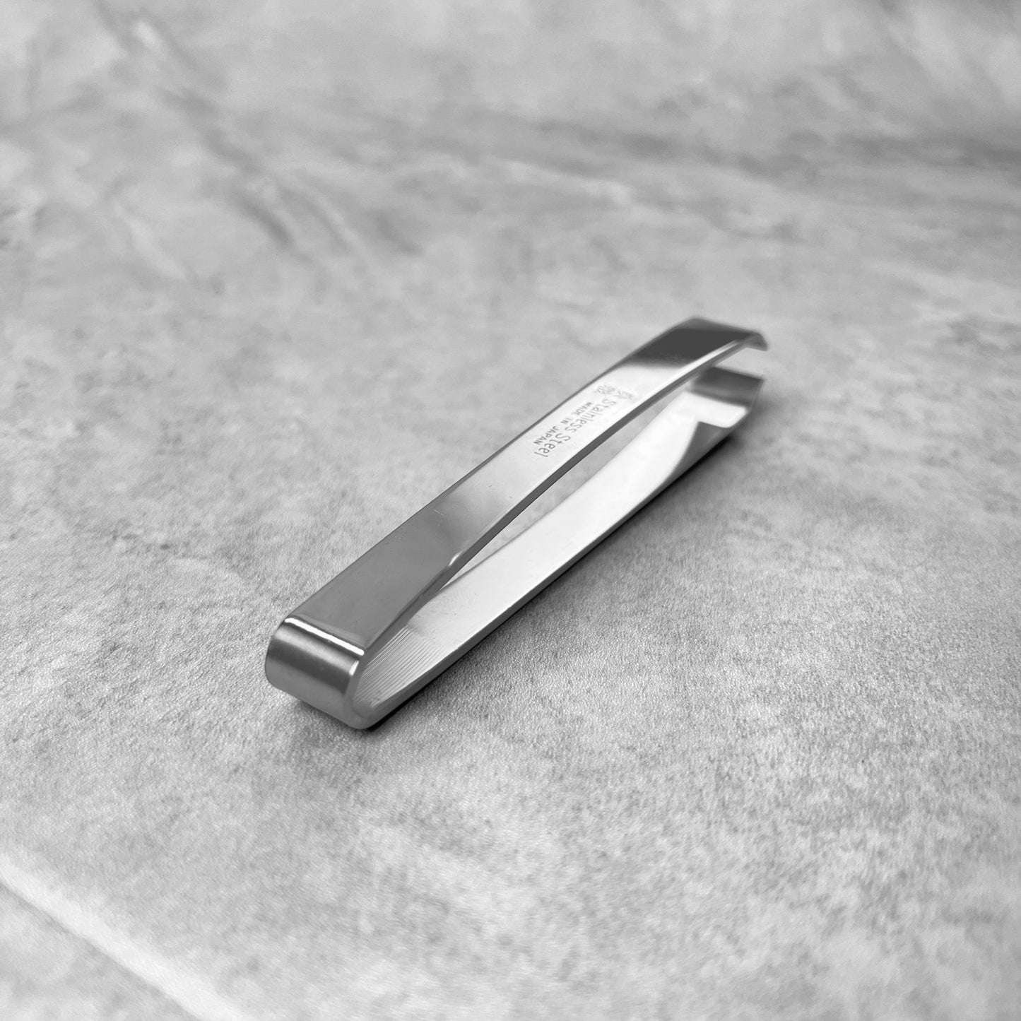 Fish Pin Bone Tweezer (Kansai / Kanto Style)