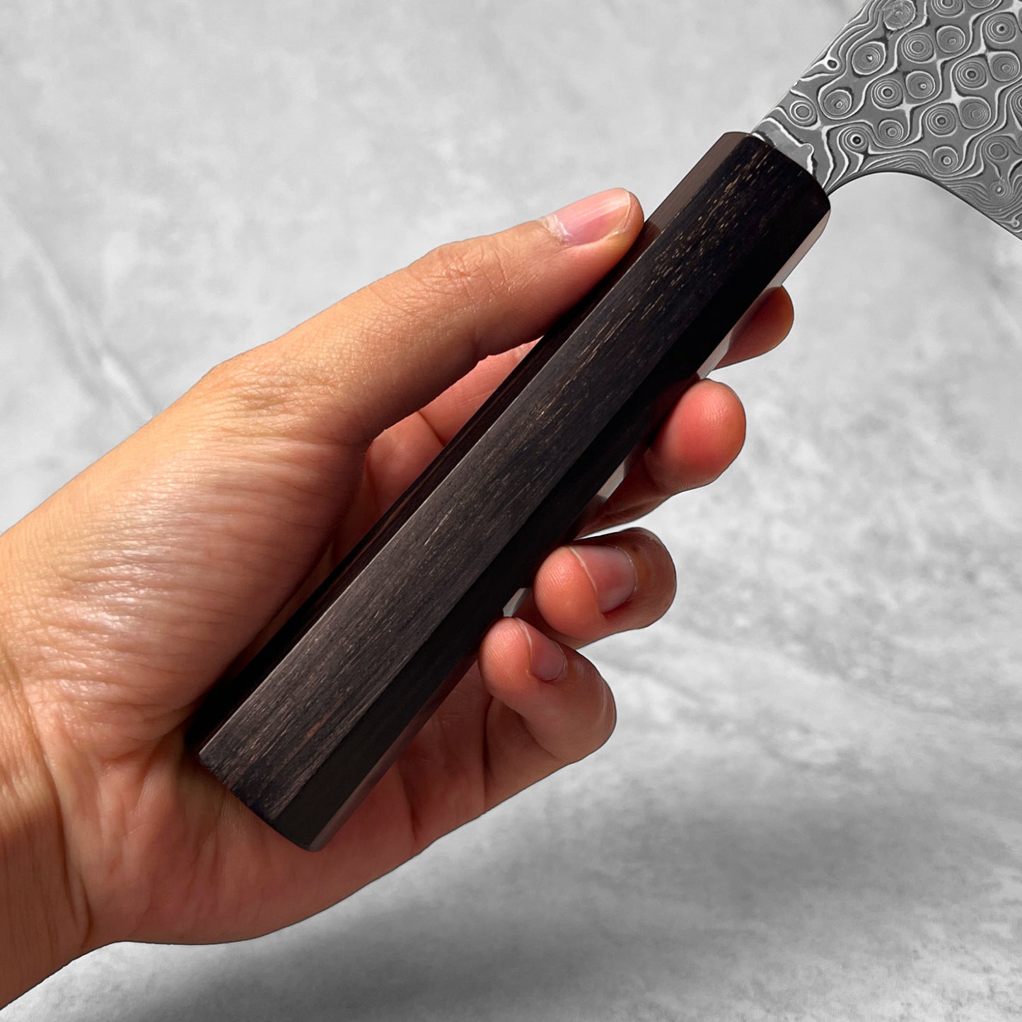 Nigara Hamono Anmon "Raindrop Damascus" SG2 Gyuto