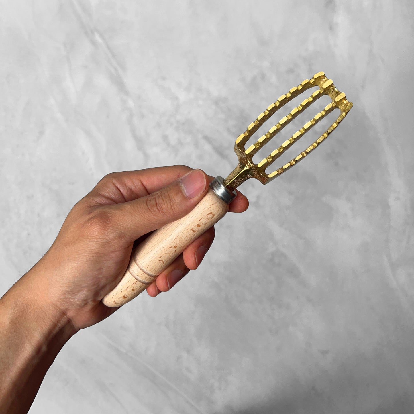 Brass "Urokotori" Fish Scaler